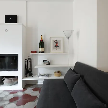 アパート Vintage Hideaway Milan-historic Courtyard