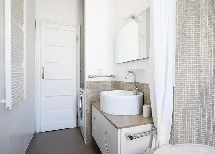 Apartament Vintage Hideaway Milan-historic Courtyard