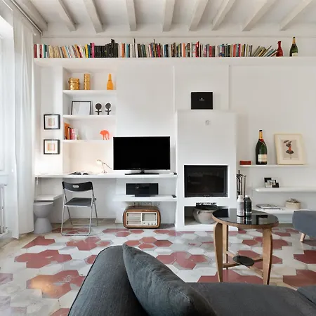 公寓 Vintage Hideaway Milan-historic Courtyard 米兰